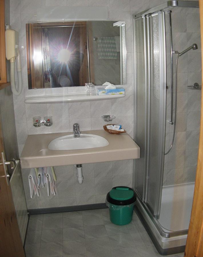 Hotel Garni Traube B&B Schwellbrunn Екстер'єр фото
