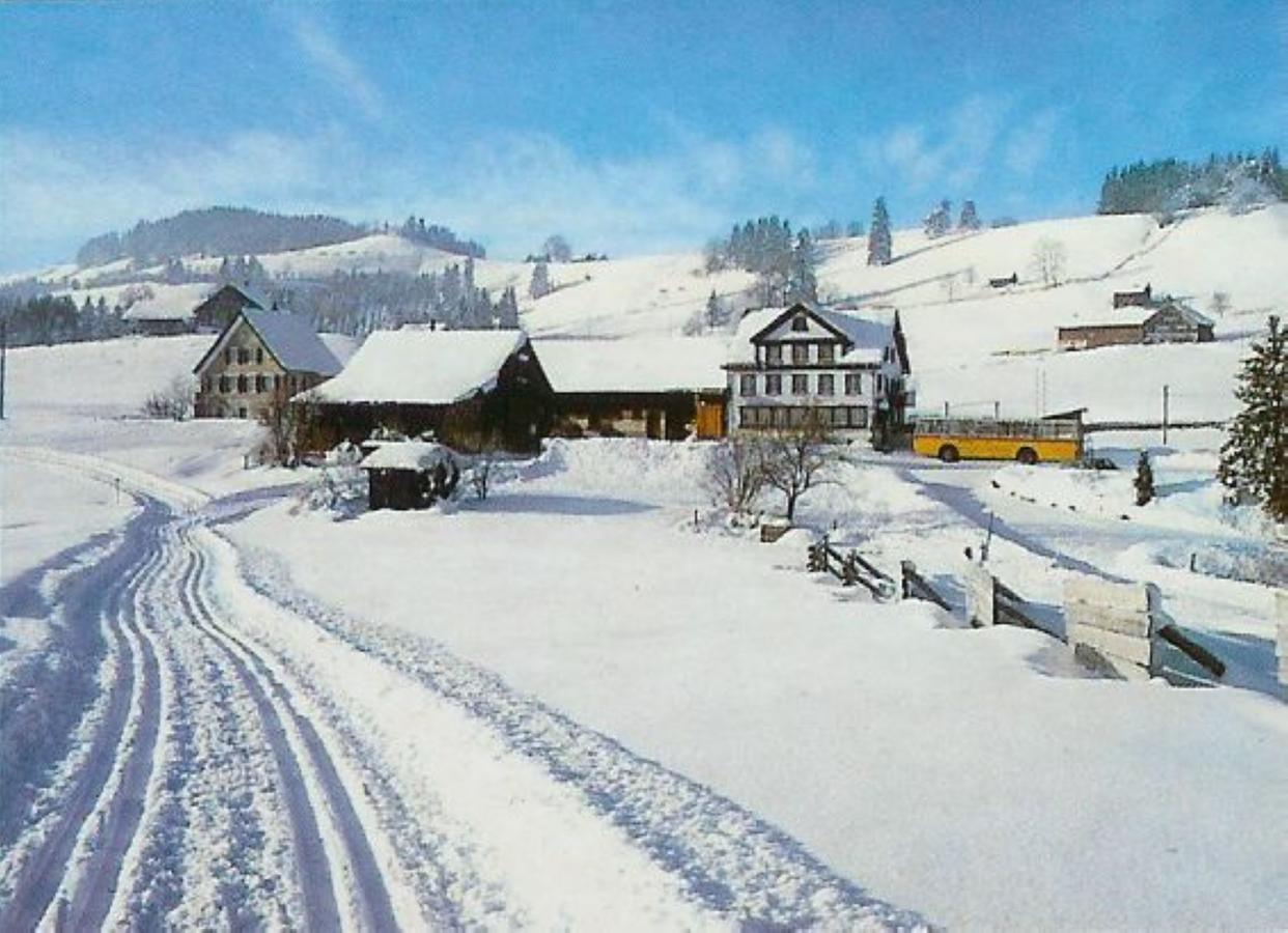 Hotel Garni Traube B&B Schwellbrunn Екстер'єр фото