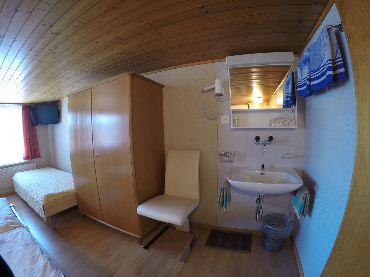 Hotel Garni Traube B&B Schwellbrunn Екстер'єр фото