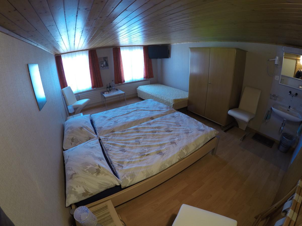Hotel Garni Traube B&B Schwellbrunn Екстер'єр фото