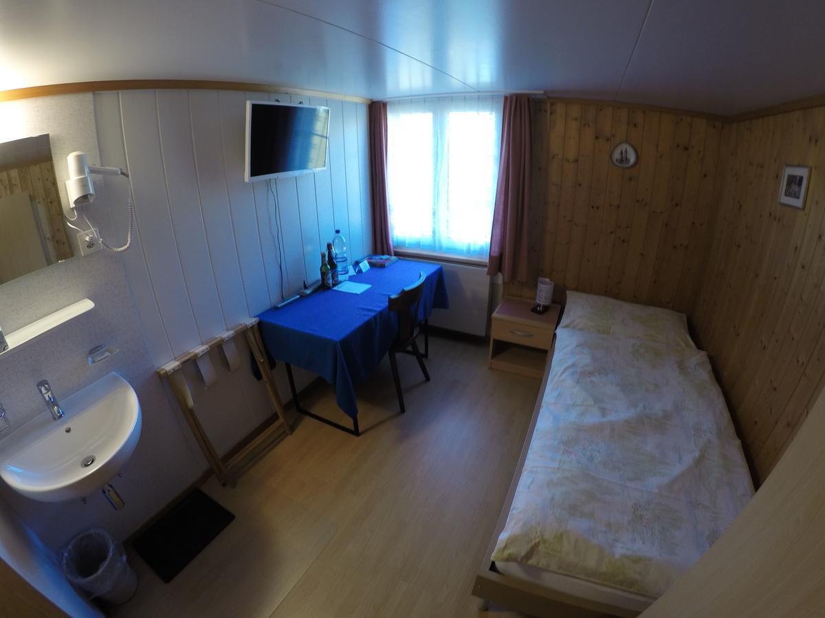 Hotel Garni Traube B&B Schwellbrunn Екстер'єр фото