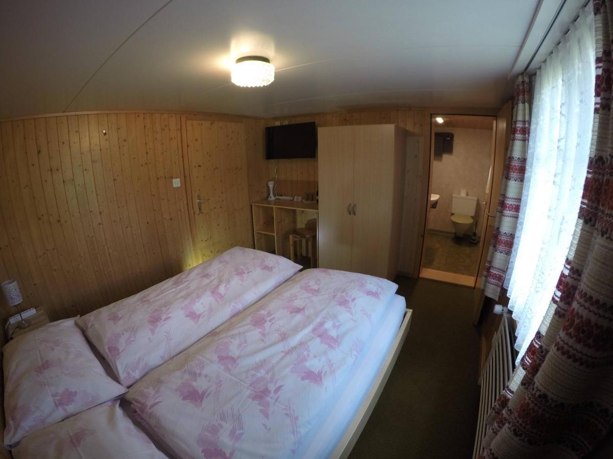 Hotel Garni Traube B&B Schwellbrunn Екстер'єр фото
